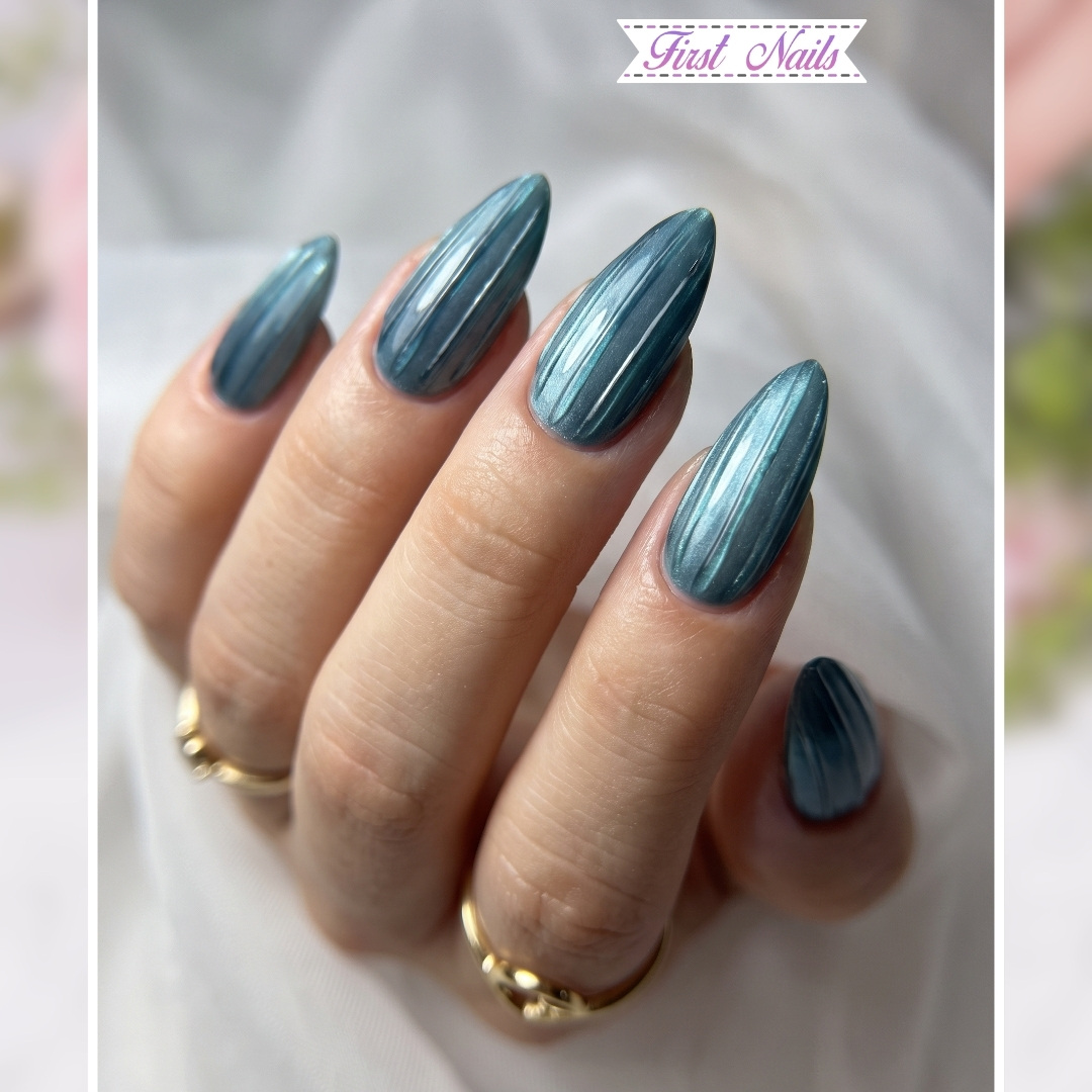 First Nails Design